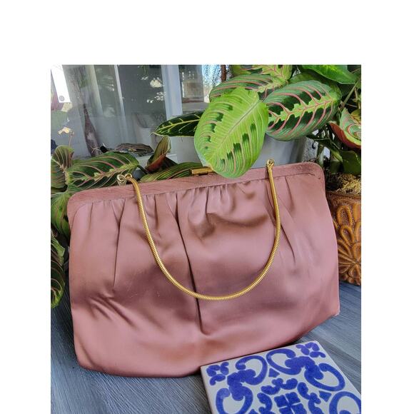 ANDE Vintage 1970’s  snap Clutch Bag w/ chain - Picture 1 of 6